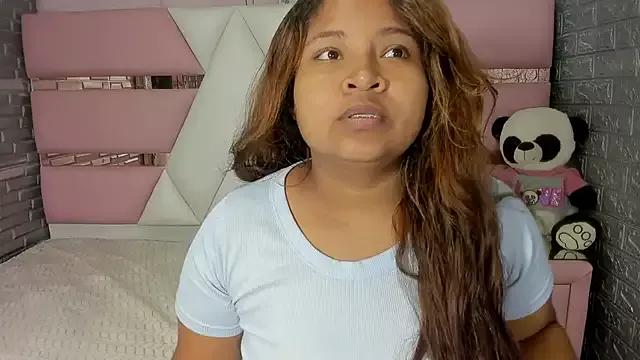 xiomirivera from StripChat is Freechat