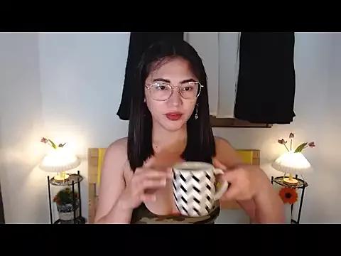 XjuanitabonitaX from StripChat is Freechat