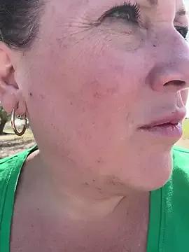 xsexycurvymilf from StripChat