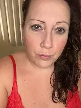 xsexycurvymilf from StripChat