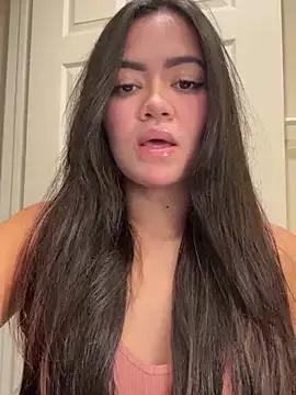 Girls: discover live performances with matured cam models, from teasing to fixations, in a variety of stunning live sex cams.