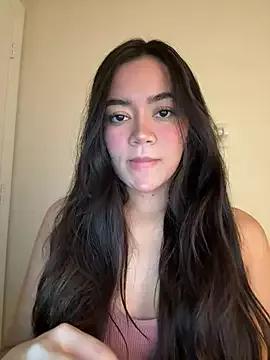 Girls: discover live performances with matured cam models, from teasing to fixations, in a variety of stunning live sex cams.