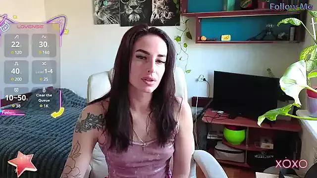Girls: discover live performances with matured cam models, from teasing to fixations, in a variety of stunning live sex cams.
