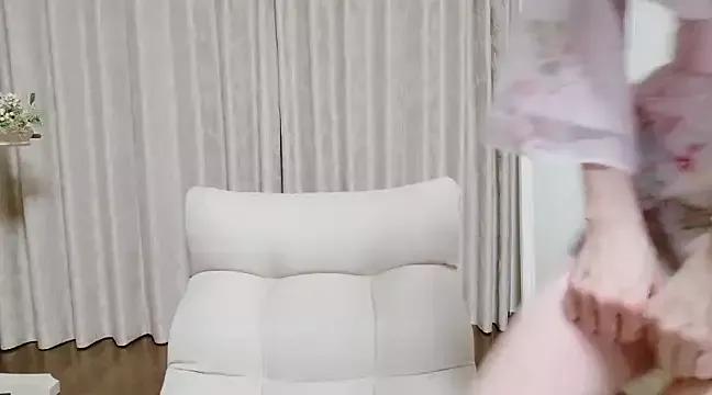 xxArisaxx from StripChat