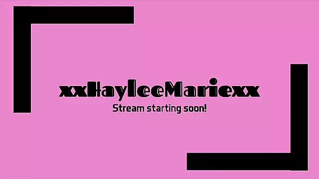 Girls: discover live performances with matured cam models, from teasing to fixations, in a variety of stunning live sex cams.