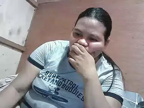 xxwild_pussyxx from StripChat is Freechat