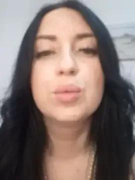 YaMmy-MaMmy from StripChat