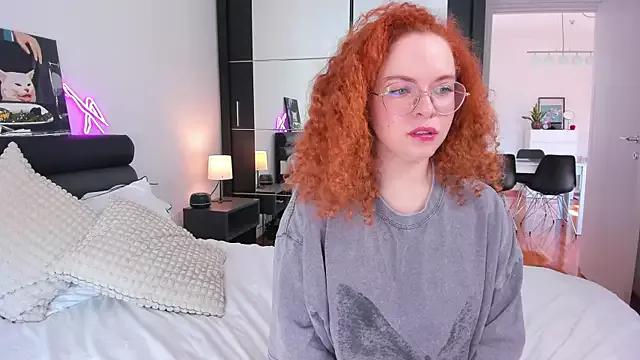 YammyPie from StripChat