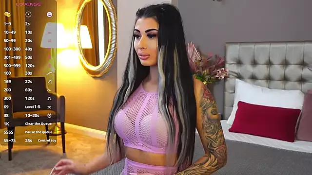 Girls: discover live performances with matured cam models, from teasing to fixations, in a variety of stunning live sex cams.