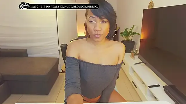 Yayamuse on StripChat