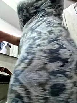 Yessica_Lopezz from StripChat