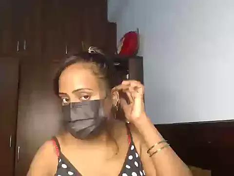 your-naina from StripChat is Freechat