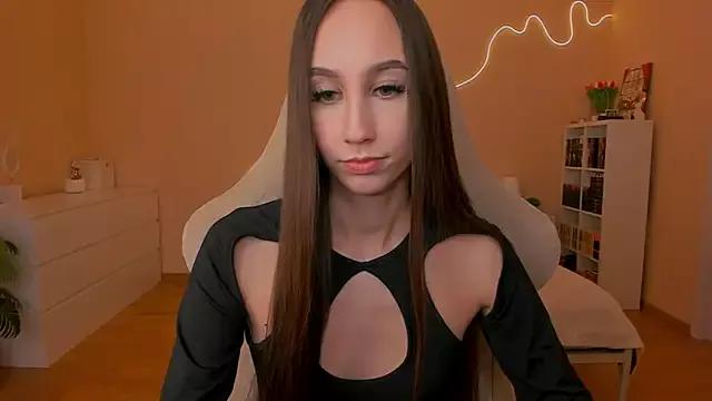 your_emily_ from StripChat is Freechat