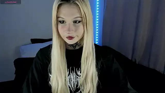 Girls: discover live performances with matured cam models, from teasing to fixations, in a variety of stunning live sex cams.