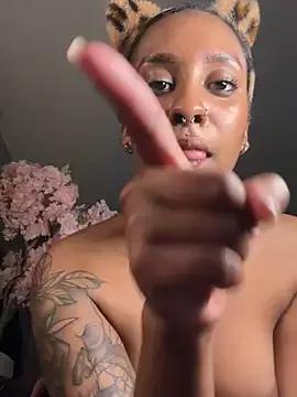 Girls: discover live performances with matured cam models, from teasing to fixations, in a variety of stunning live sex cams.
