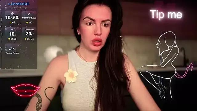 Girls: discover live performances with matured cam models, from teasing to fixations, in a variety of stunning live sex cams.
