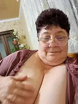 Girls: discover live performances with matured cam models, from teasing to fixations, in a variety of stunning live sex cams.
