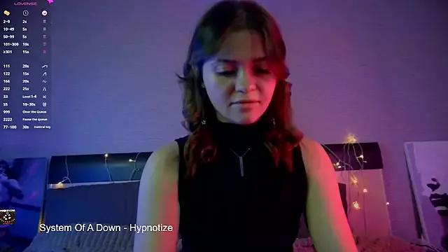 YourrValeria from StripChat is Freechat