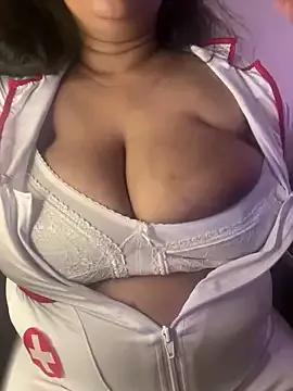Yoursexy_cherry from StripChat is Freechat