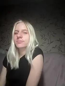 YourSunnyBabyLove from StripChat is Freechat