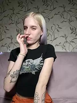 Girls: discover live performances with matured cam models, from teasing to fixations, in a variety of stunning live sex cams.