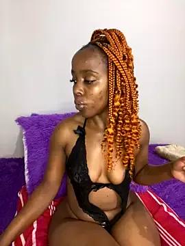yummybunny001 from StripChat