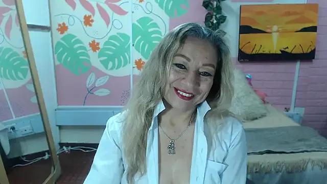 ZAMANTHA from StripChat