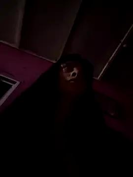 ZaraHoney from StripChat