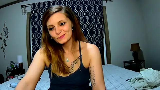 ZeelaXoXo from StripChat