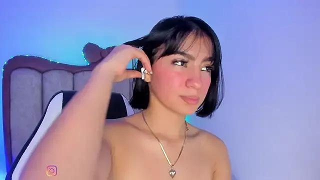 Girls: discover live performances with matured cam models, from teasing to fixations, in a variety of stunning live sex cams.
