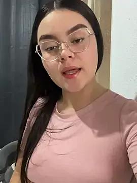 ZoeCherry from StripChat is Freechat