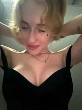 Zx001Li from StripChat
